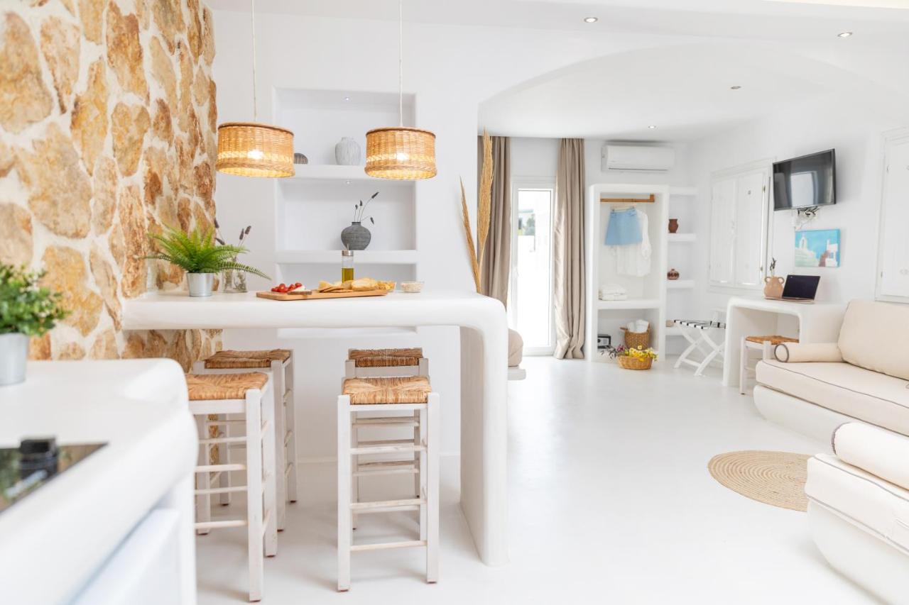 Krina Mare Boutique Hotel Naxos City エクステリア 写真
